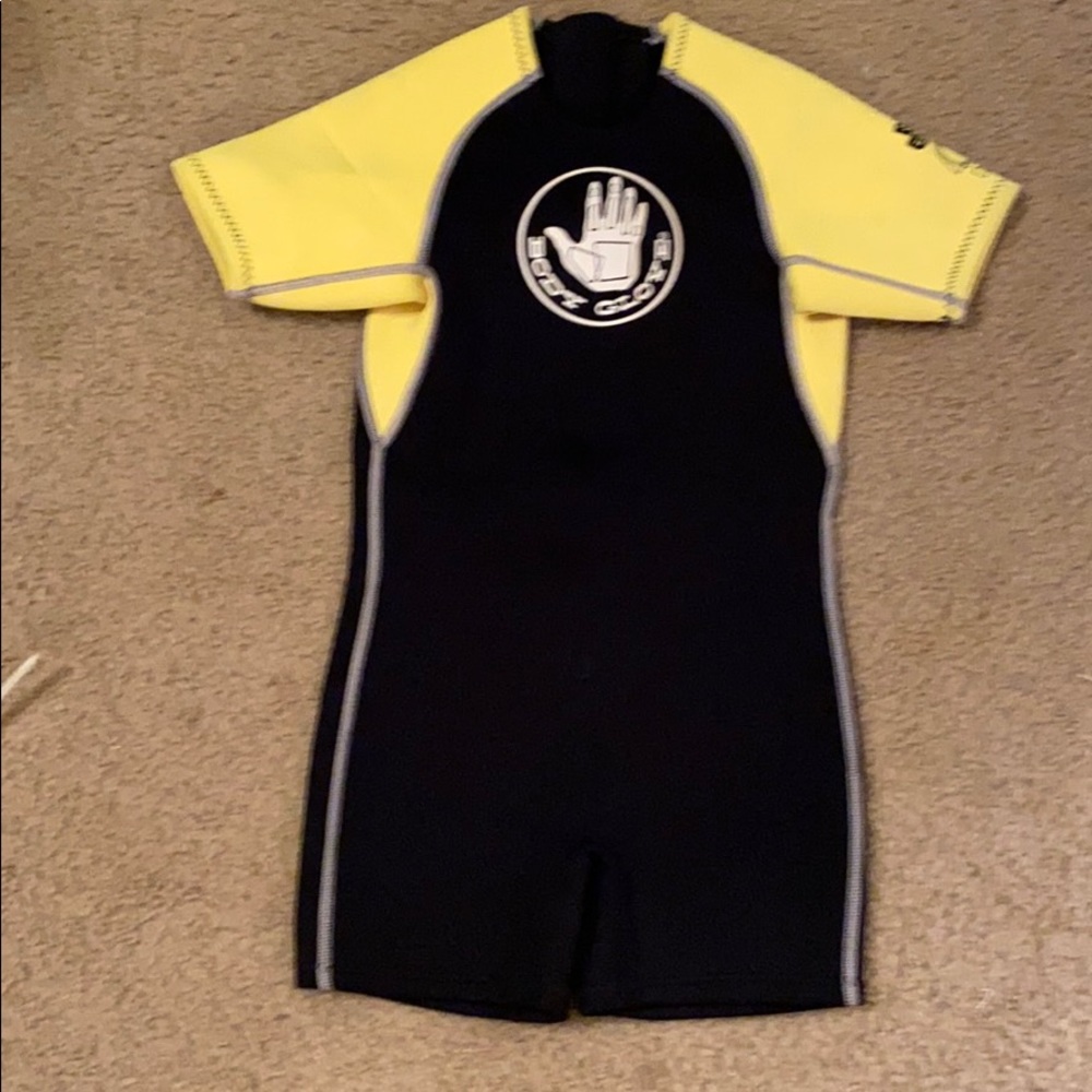 Wetsuit